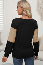 Load image into Gallery viewer, Color Block V-Neck Long Sleeve Top
