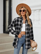 Load image into Gallery viewer, Plaid Button Up Long Sleeve Shirt
