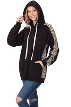 Load image into Gallery viewer, CONTRAST SIDE PANEL LEOPARD HOODIE
