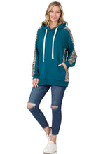 Load image into Gallery viewer, CONTRAST SIDE PANEL LEOPARD HOODIE
