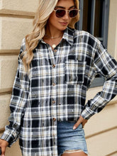 Load image into Gallery viewer, Plaid Button Up Long Sleeve Shirt
